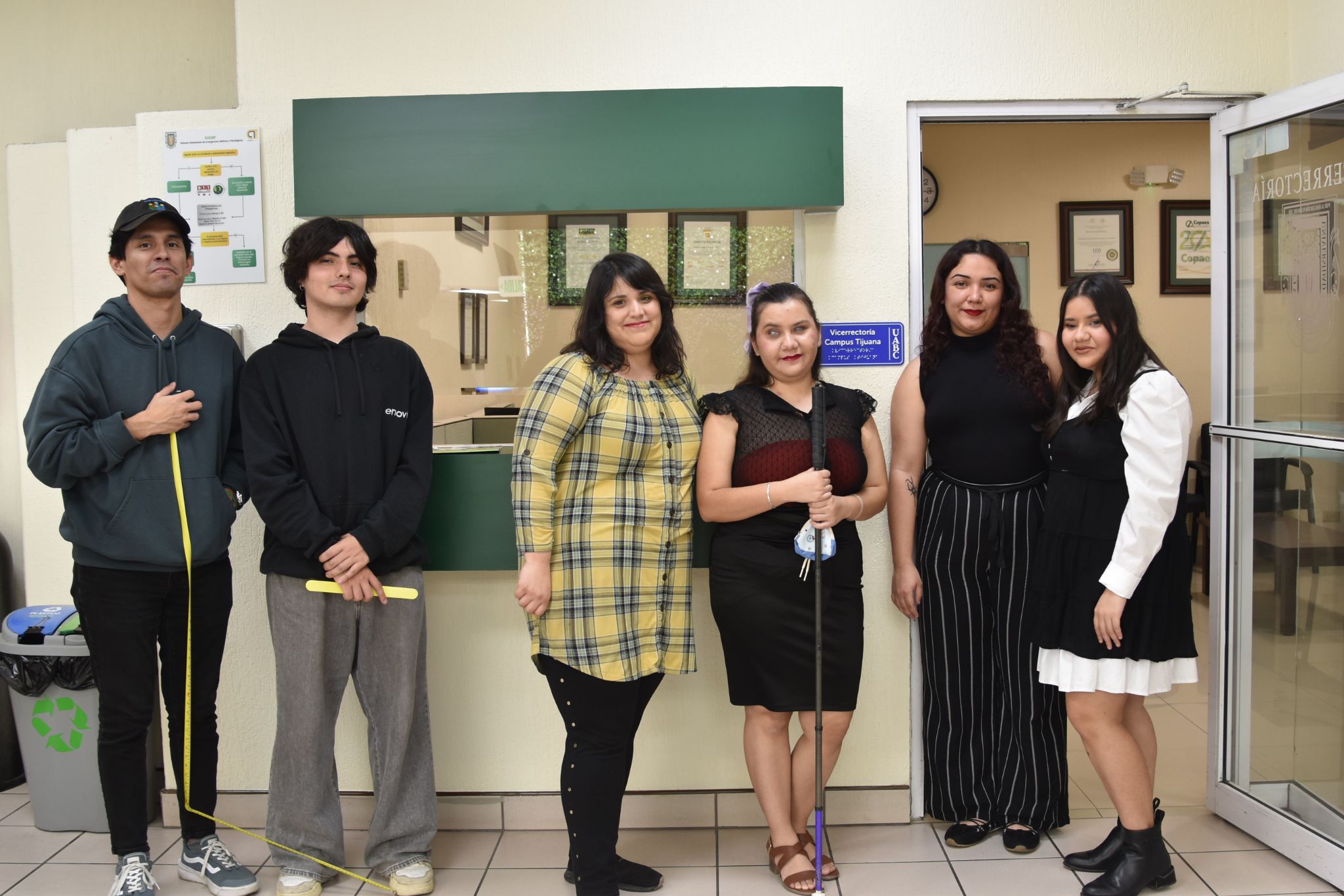 Se colocó señalética Braille en la Vicerrectoría campus Tijuana