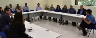 Esta plática tiene como objetivo sensibilizar en el cuidado ambiental para la disminución del consumo de papel en la sociedad como institución, así como contribuir con el reciclaje del mismo.