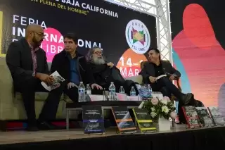 Libros_Conferencias_Niños_Cuento_Teatro_Adultos Mayores_Juegos de Antaño_FIL UABC 2018