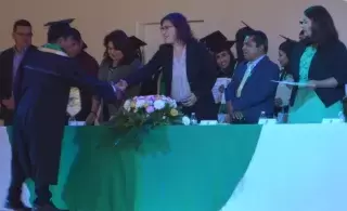ceremonia de egreso_ingeniería y negocios san quintín
